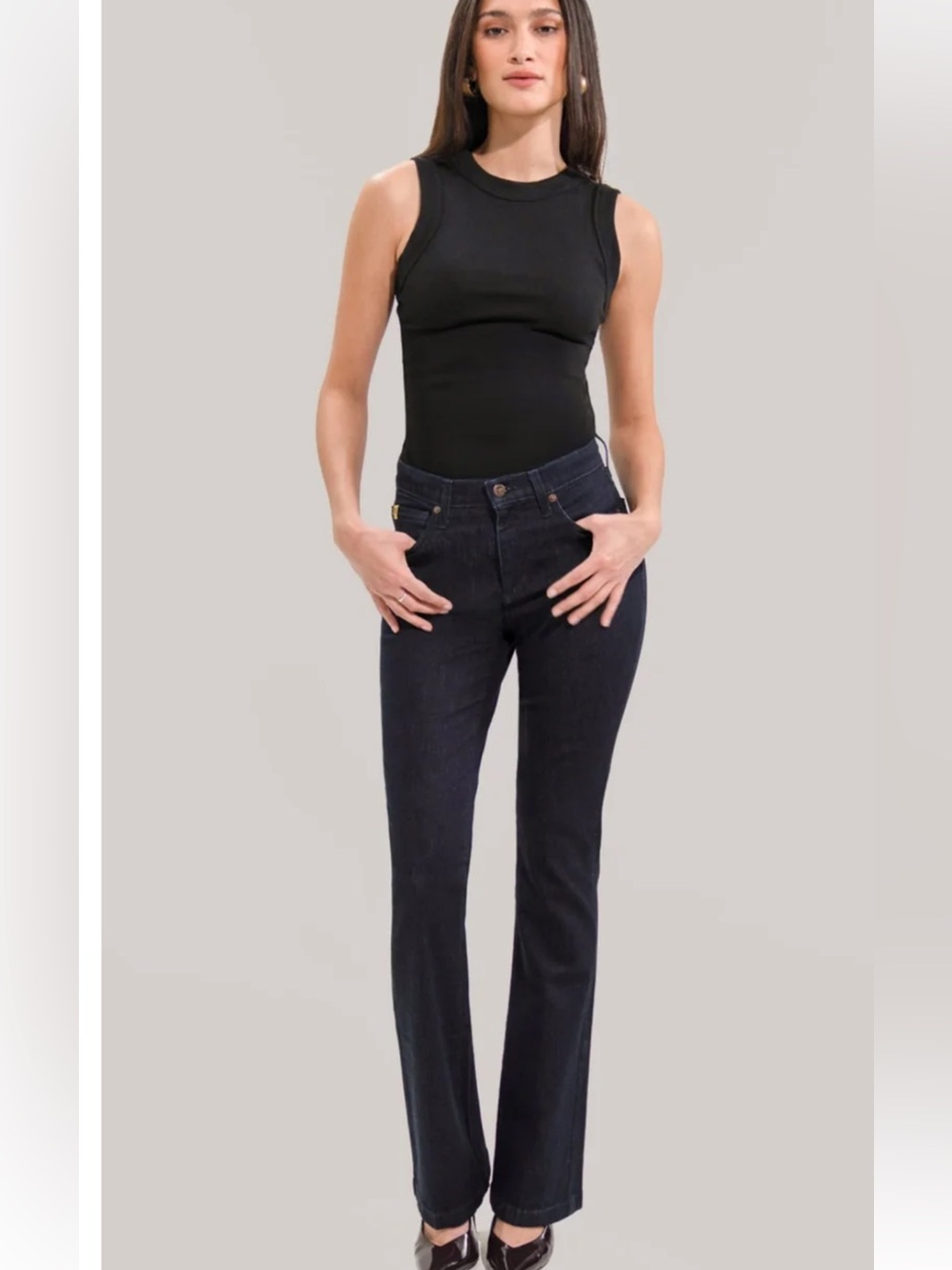 NWOT 🇨🇦 Yoga Jeans BOOTCUT FLARE Travel stretch DARK INDIGO & Sandstone 30x33